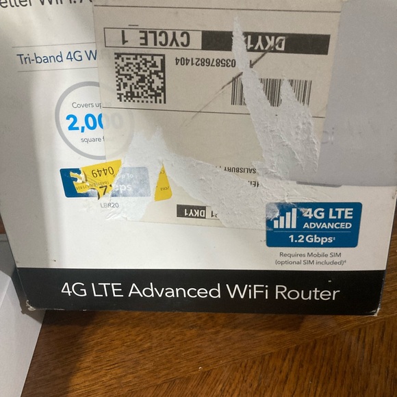 Netgear Orbi Wifi Router - Picture 3 of 10